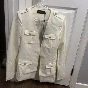 Brand new Nova Luxe ivory blazer